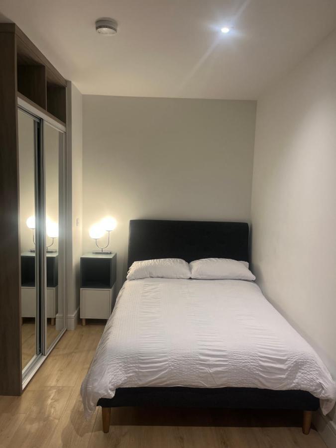 Aeropartment & Aerotel, London Heathrow Airport, Terminal 4, Ev Stations & Cheap Parking On Site! Hillingdon kerület Kültér fotó